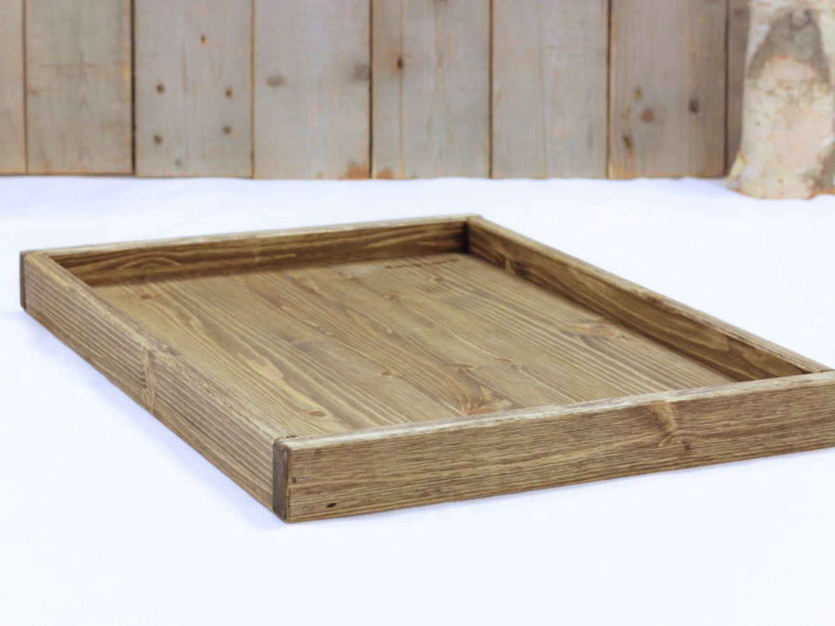 Alustaso heinätelineelle